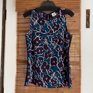 CAbi, sleeveless top. Size Small